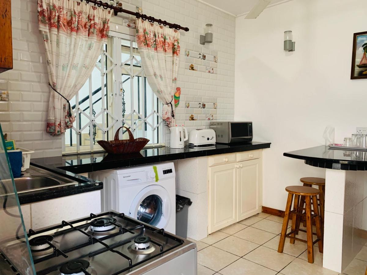 Oceanic View Apartments Beau Vallon  Exterior foto