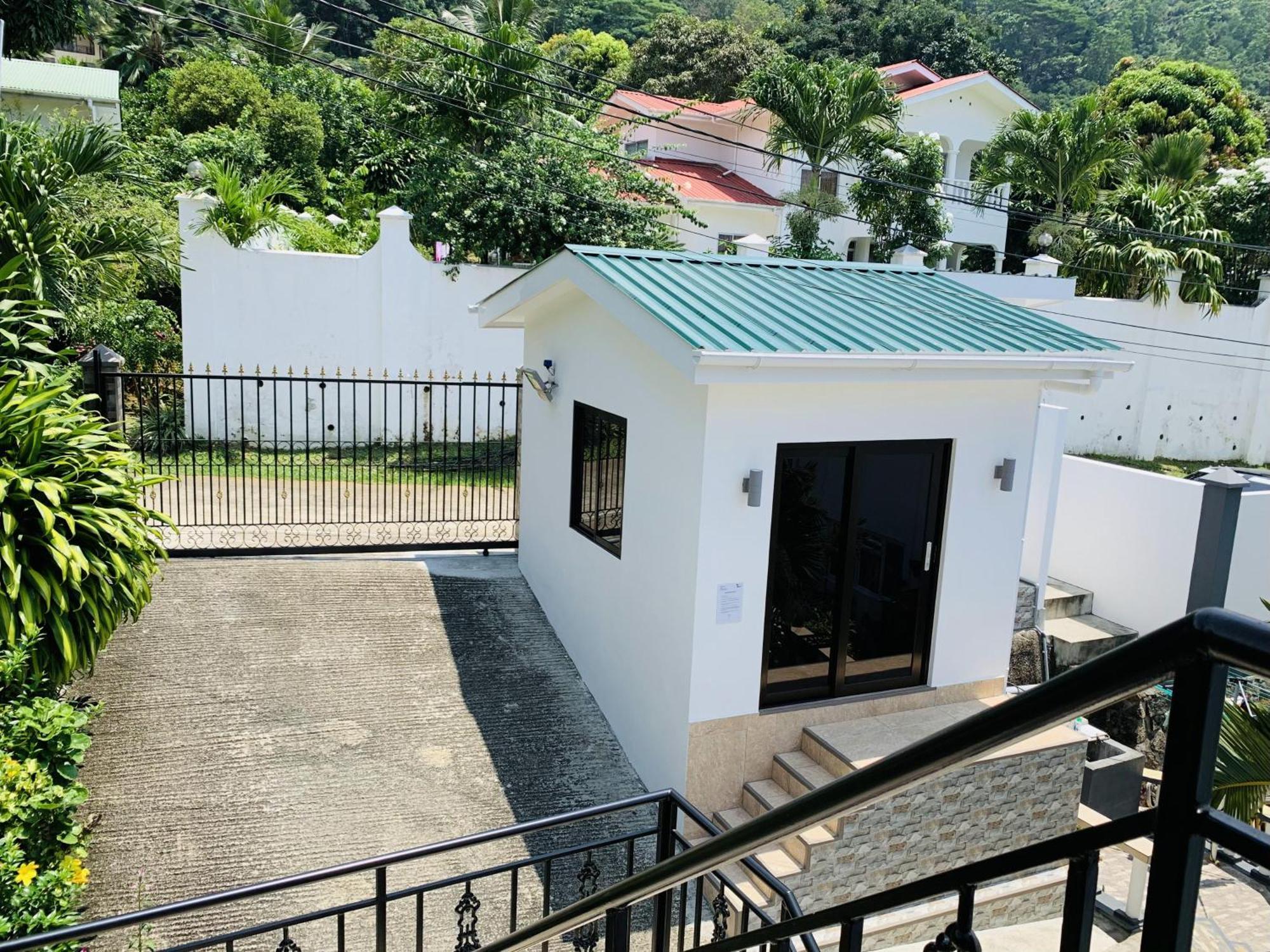 Oceanic View Apartments Beau Vallon  Exterior foto